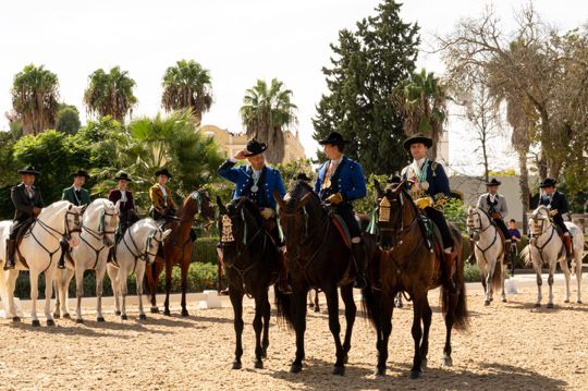 Francisco Amador se hace con el primer puesto  en el Campeonato de Andalucía de Alta Escuela Española celebrada en la Real Escuela